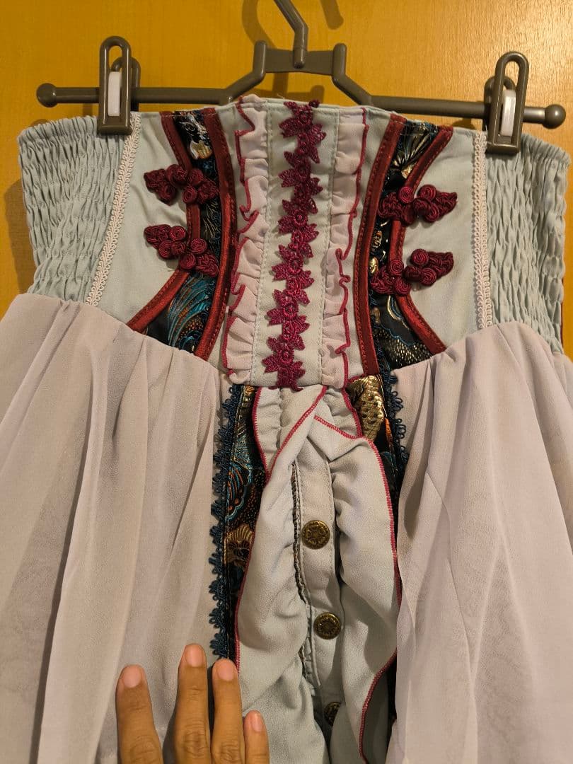 ozz oneste 和チャイナ 春物 スカート