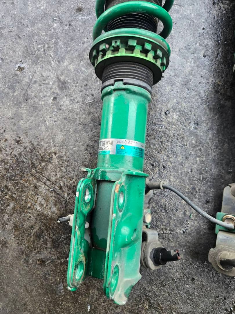 B21W 　日産　デイズ TEIN　車高調