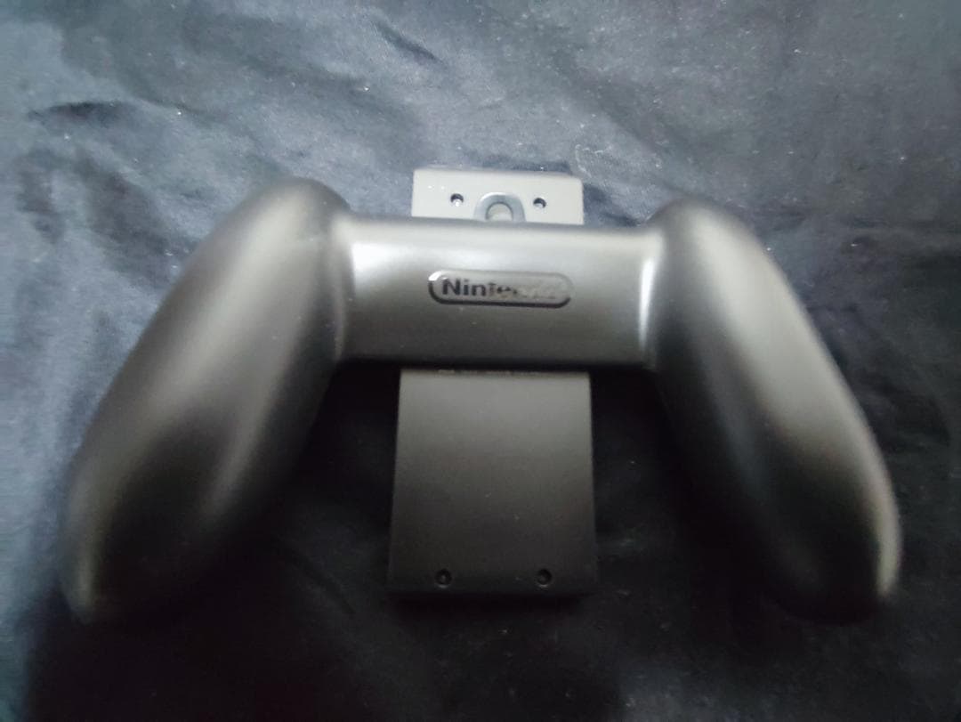 ニンテンドースイッチ キャリーケース Joy-Con充電グリップ SDカード