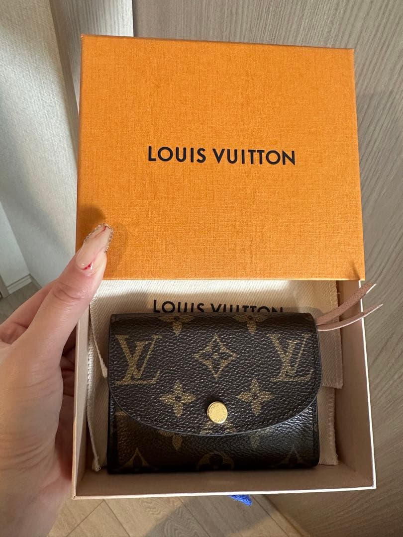 ルイヴィトン　モノグラム　名刺入れ　ケース