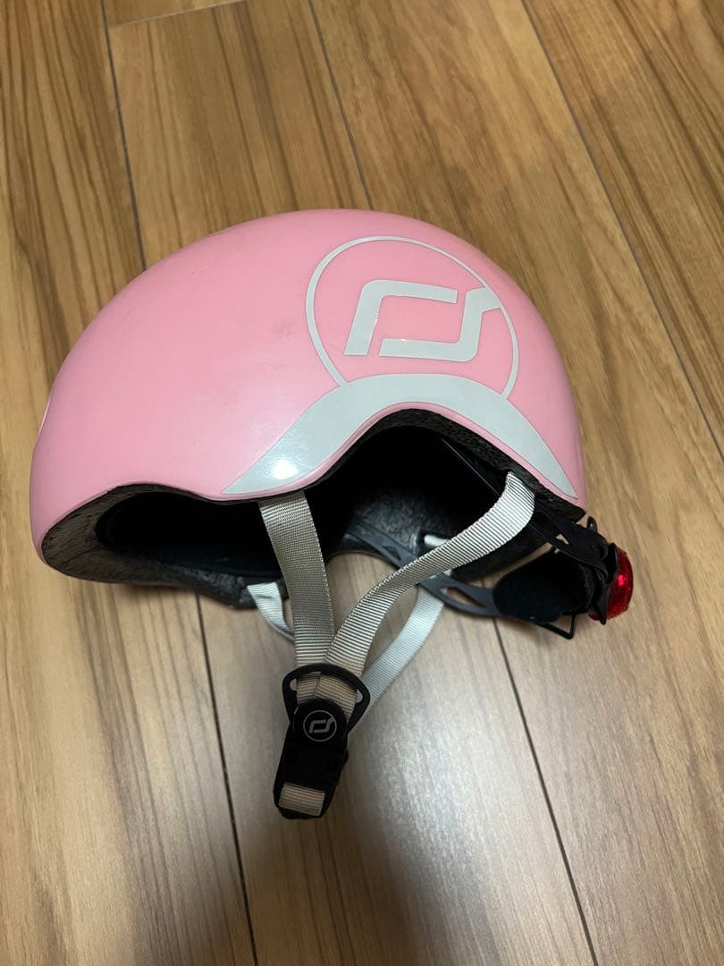 ストライダー 12インチ ピンクとプロテクターセットとヘルメット