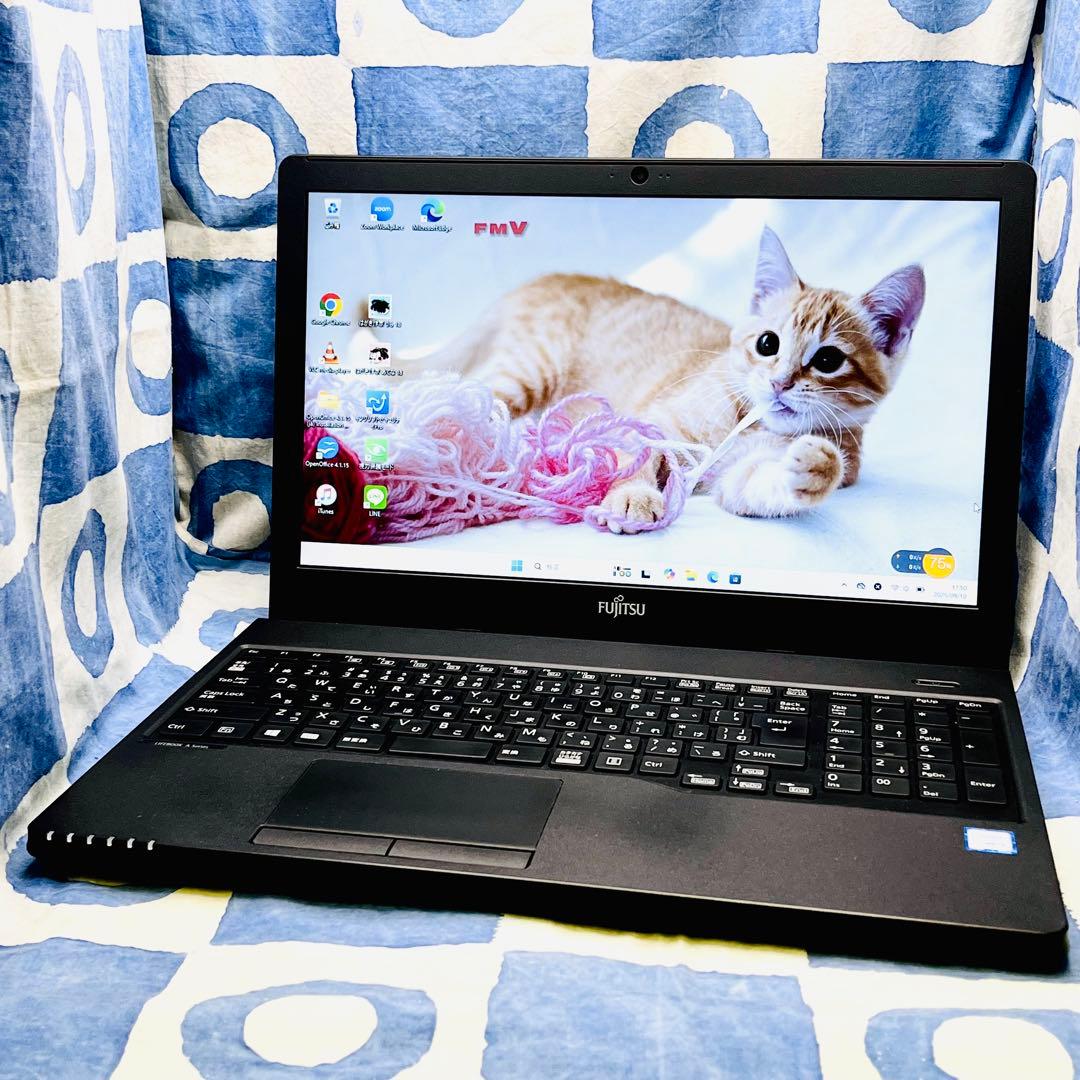 第8世代♡大容量HDD1TB☆マットな黒ノートPC♪カメラ付！Windows11