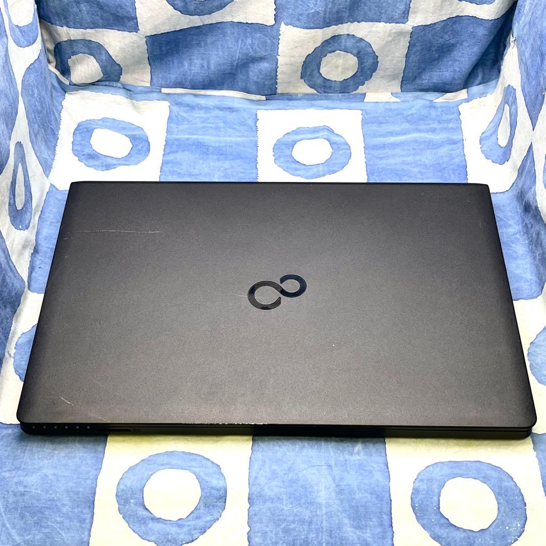 第8世代♡大容量HDD1TB☆マットな黒ノートPC♪カメラ付！Windows11