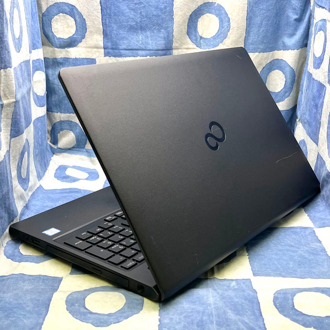 第8世代♡大容量HDD1TB☆マットな黒ノートPC♪カメラ付！Windows11