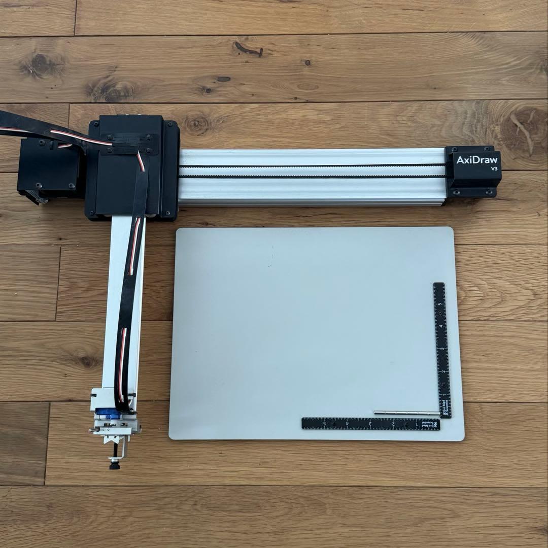 AxiDraw V3 パーソナルライティング ＆ ドローイングロボット