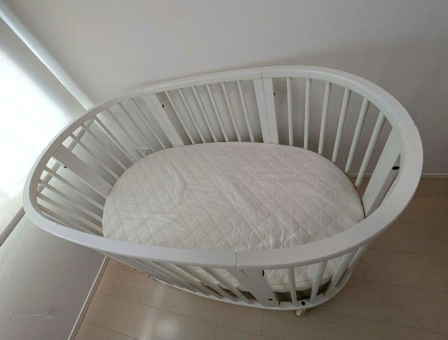 ストッケ　スリーピー　ホワイトベビーベッド