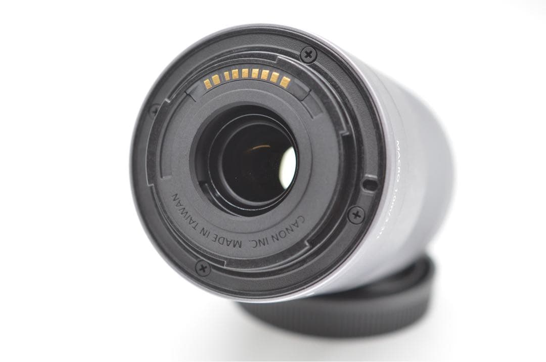 Canon カメラ EOS Kiss M2 ダブルズームキット ホワイト