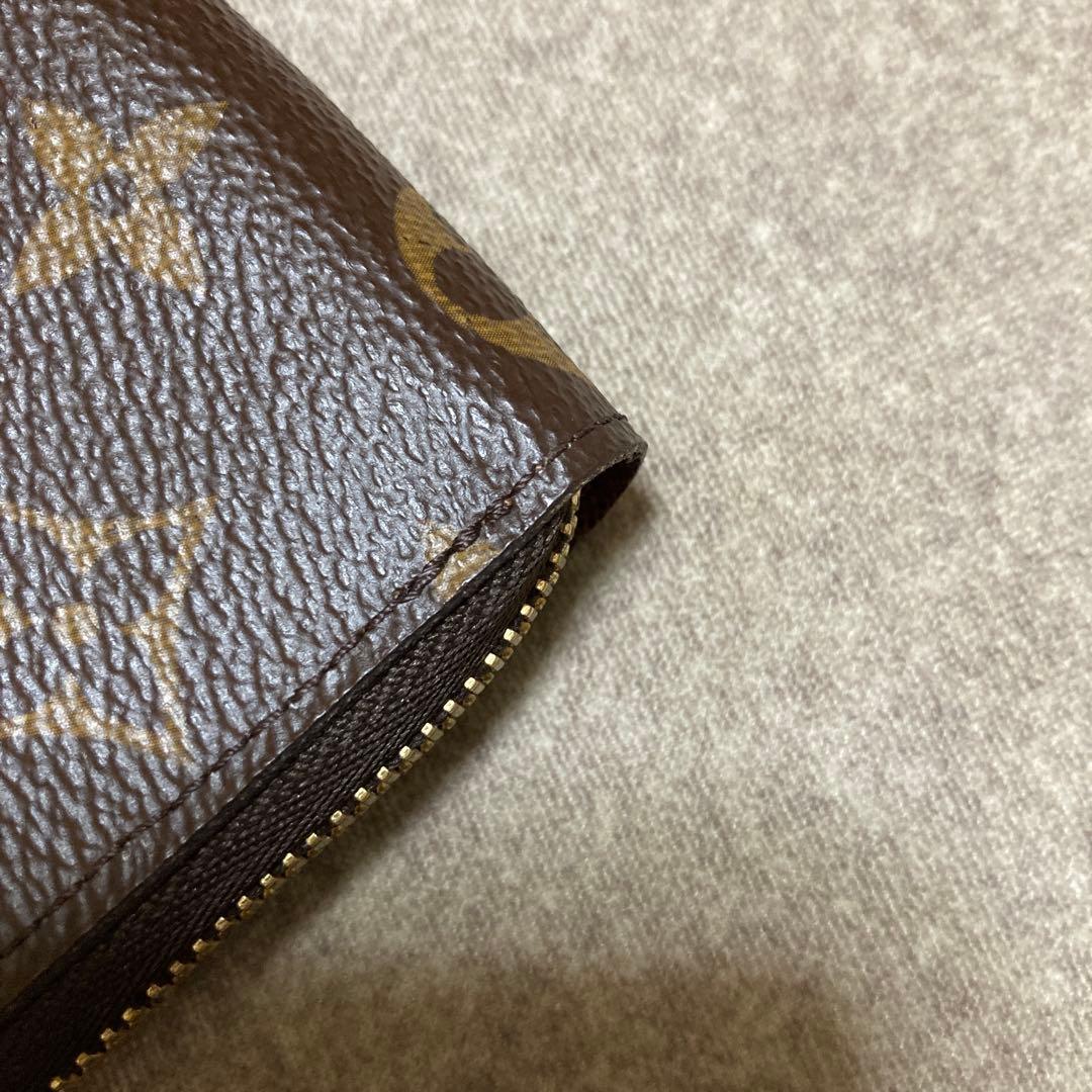 《値下げしました》Louis Vuitton モノグラム ジッピー