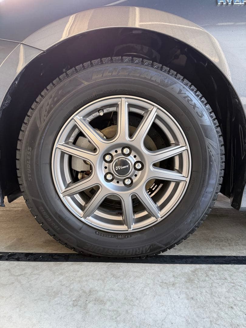 ブリジストン　ブリザックVRX3