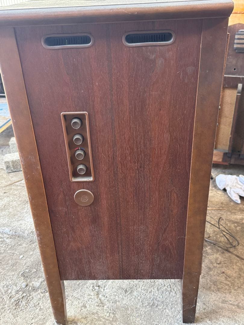 National テレビ　木製枠　昭和レトロ