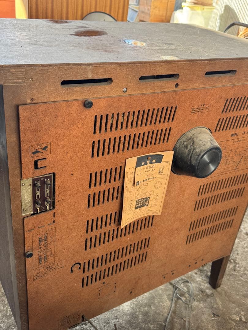 National テレビ　木製枠　昭和レトロ