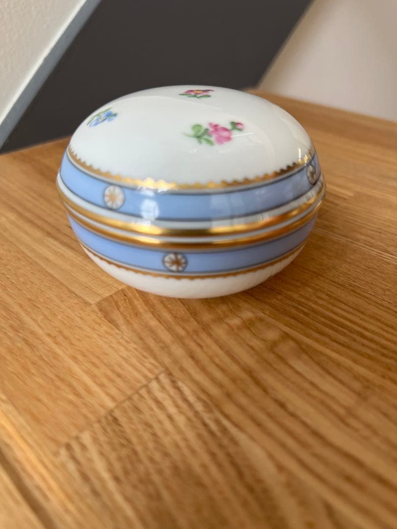 アウガルテン　ビーダーマイヤー　小物ケース　ボンボニエール