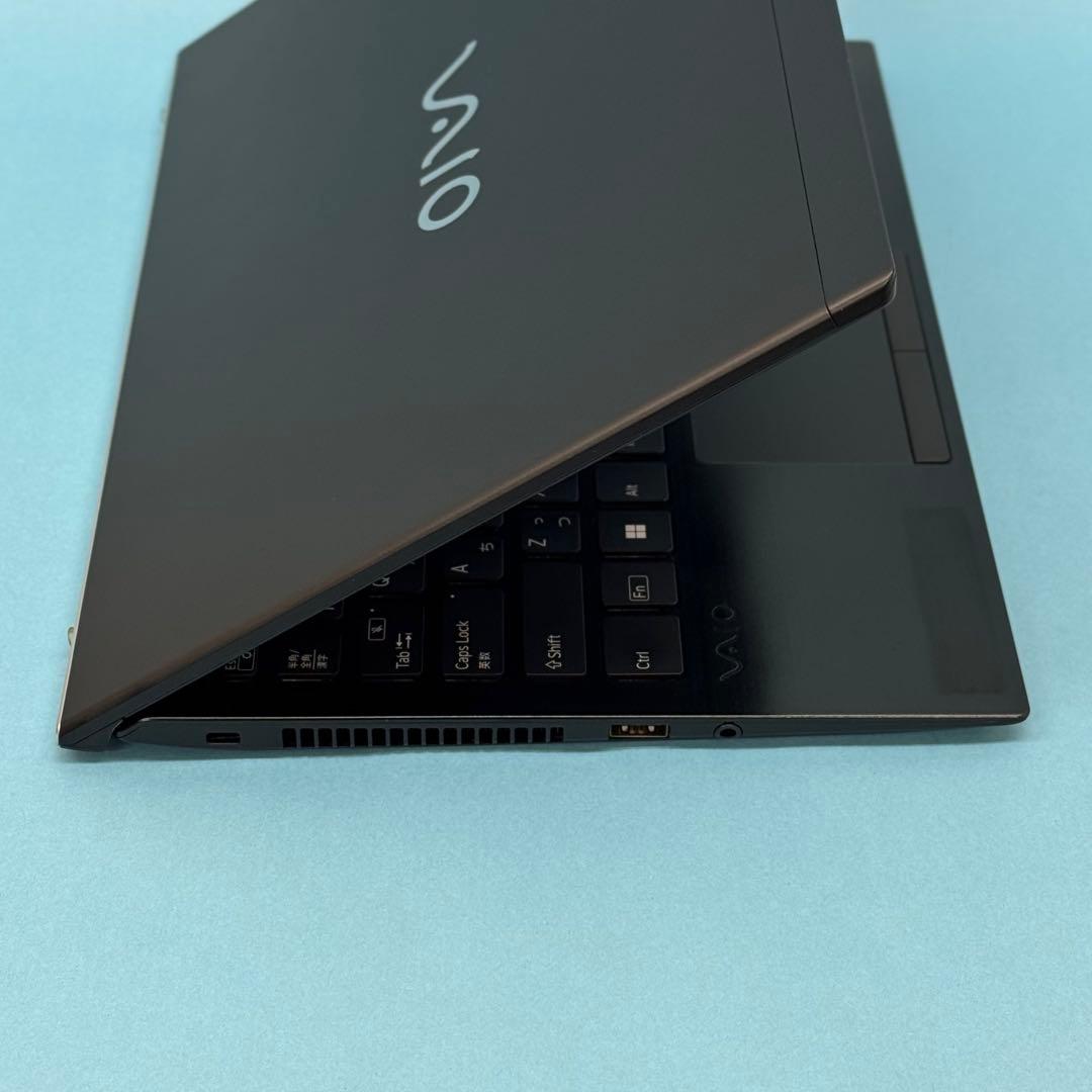 【美品】665 VAIO Pro PG 第12世代 16GB 新品1TB