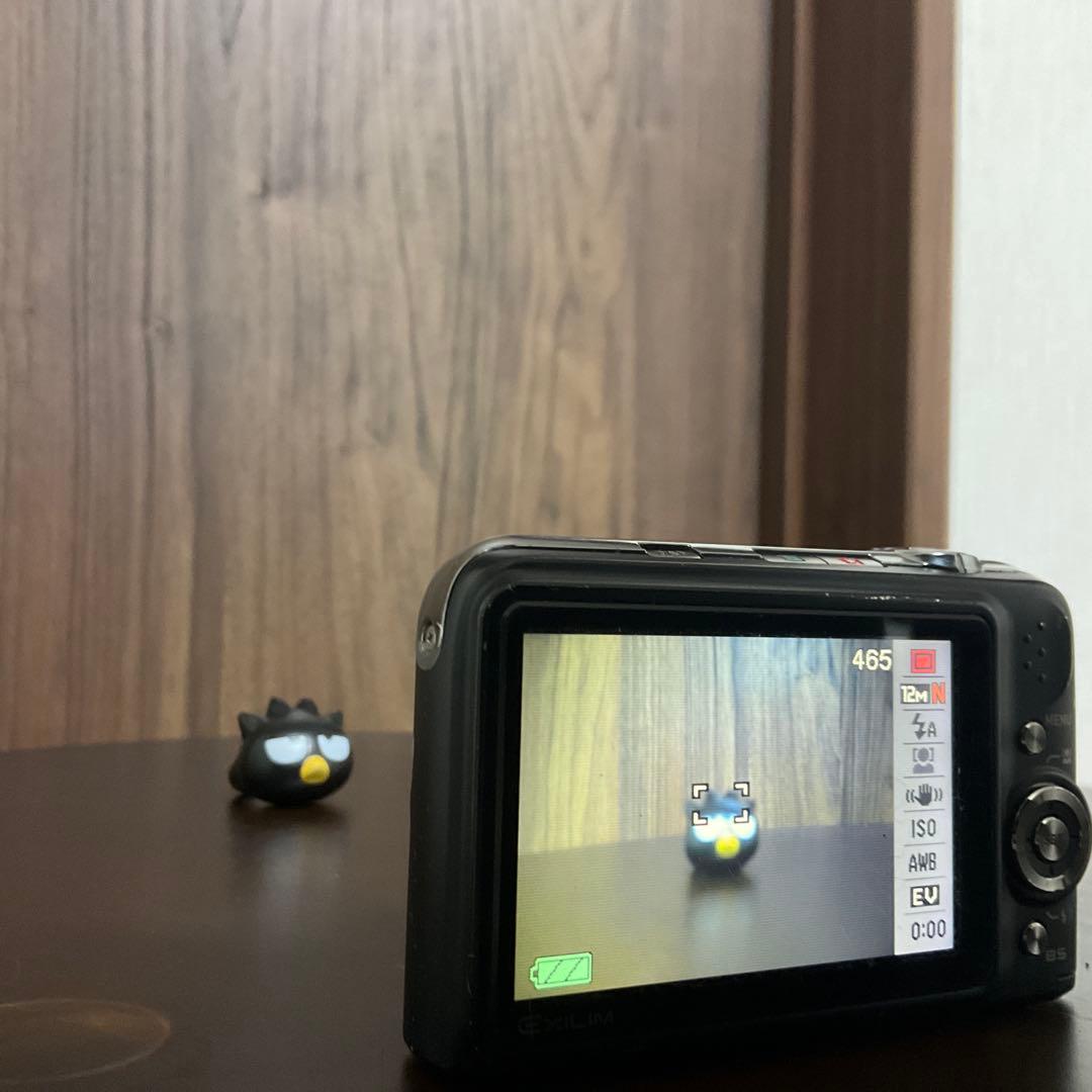 デジタルカメラ Casio EXILIM-Z1200