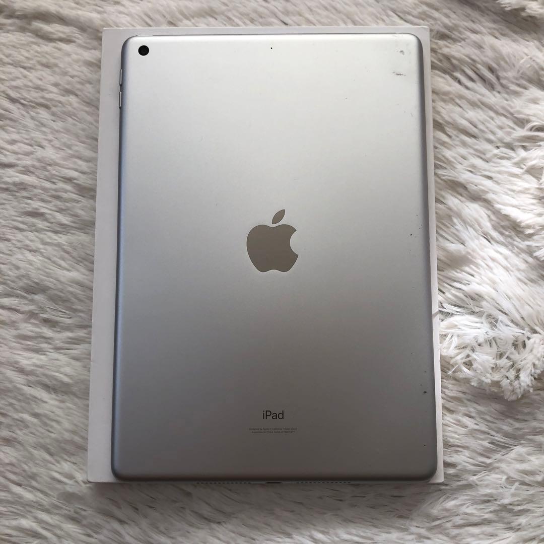 【早い者勝ち】iPad 第9世代 256GB Wi-Fi 【すぐ発送】