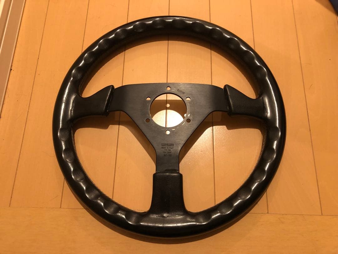 momo cobra2 36パイ コブラ ステアリング