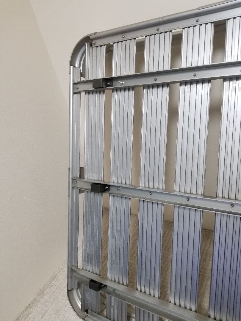 デリカスターワゴン　ルーフキャリア