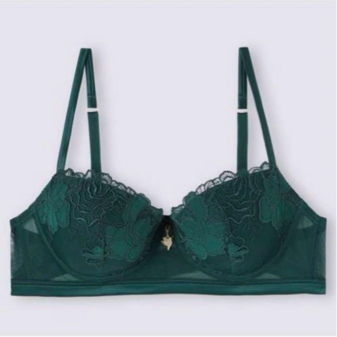 70D ビキニM Be Your Own Muse intimissimi