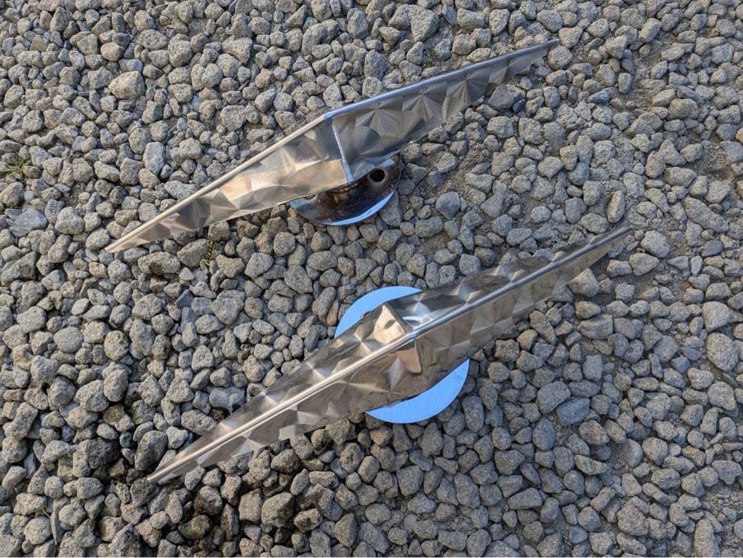 一文字ホイールスピンナー１６インチ。トラック野郎。デコトラ。