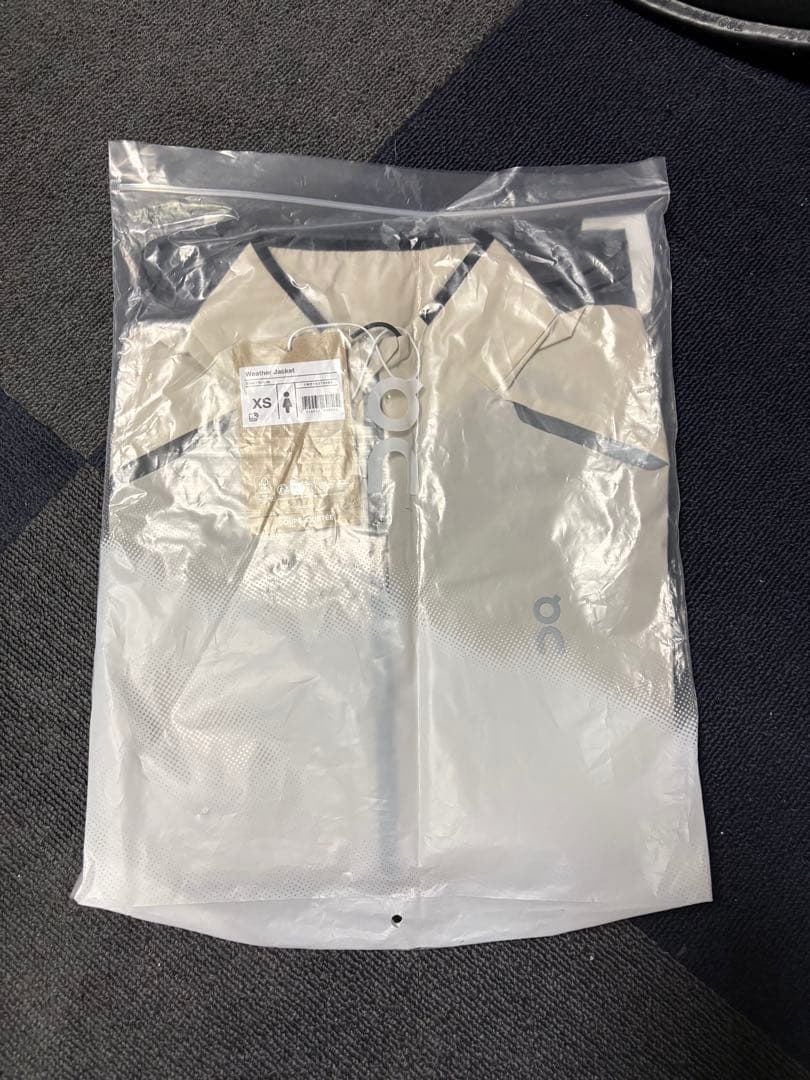 【新品未使用】whether jacket xs