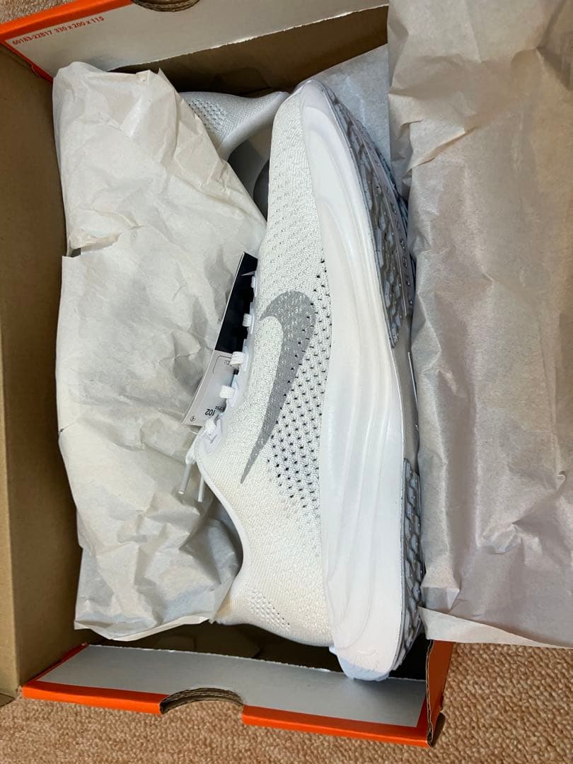 【ゆーはみかく】新品未使用 ナイキ ペガサス プラス 26cm ホワイト