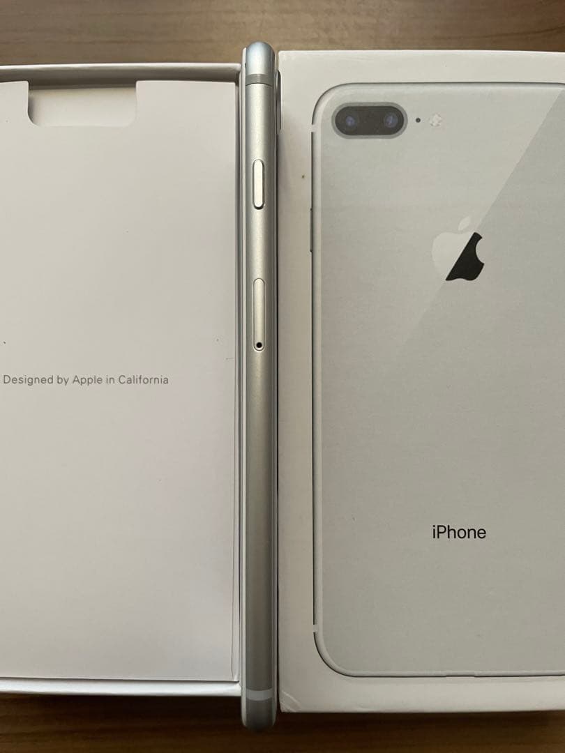 SIMフリー iPhone8 Plus 256GB US版 シャッター音なし可