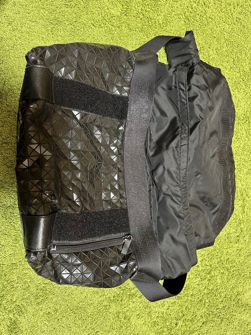 最終価格　baobao イッセイミヤケ バオバオ　メッセンジャーバッグ