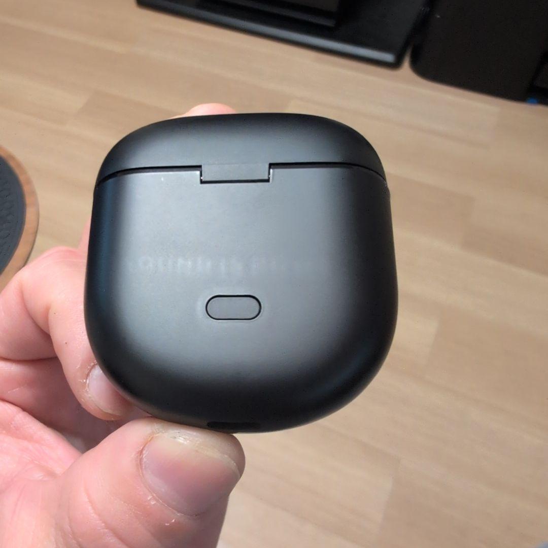 Bose quietcomfort ultra earbuds　第一世代