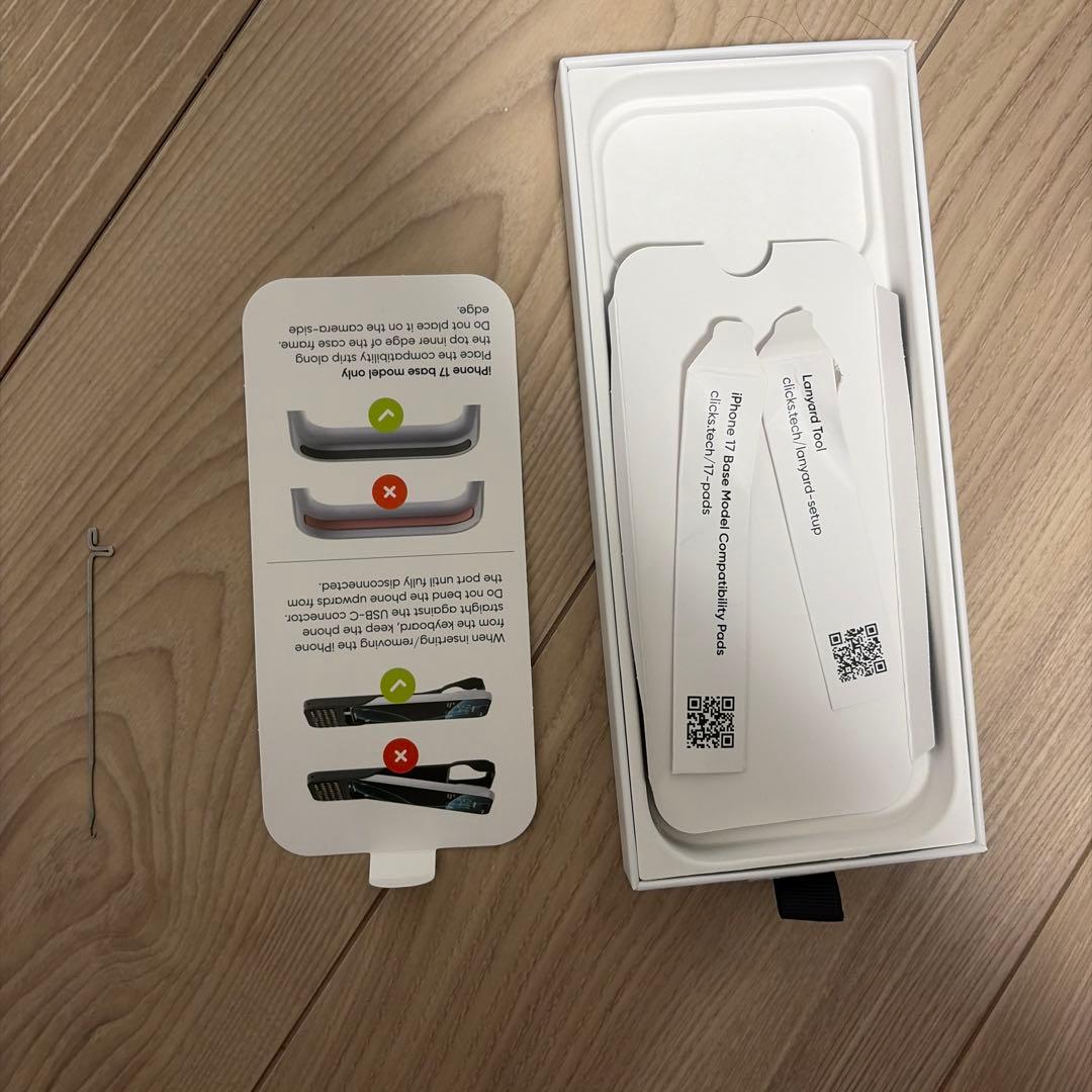 Clicks(クリックス) iPhone 17 / 17 Pro用 オニキス