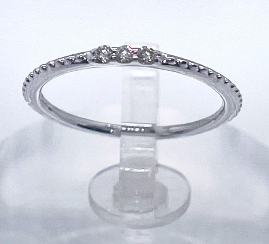 K10ホワイトゴールド ダイヤモンドリング 3石