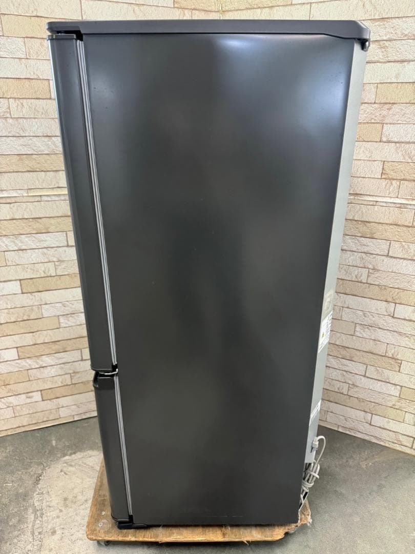 大阪送料無料★3か月保障付き★冷蔵庫★2022年★MR-P15G-H★R-977