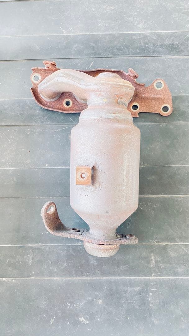 LA100系ムーブ触媒