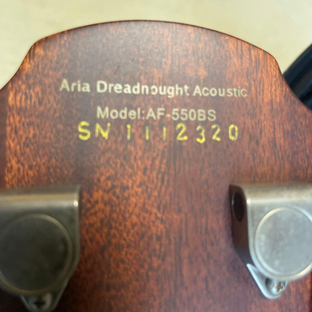 Aria AF-550BS 単板ギター専用ハードケース付き