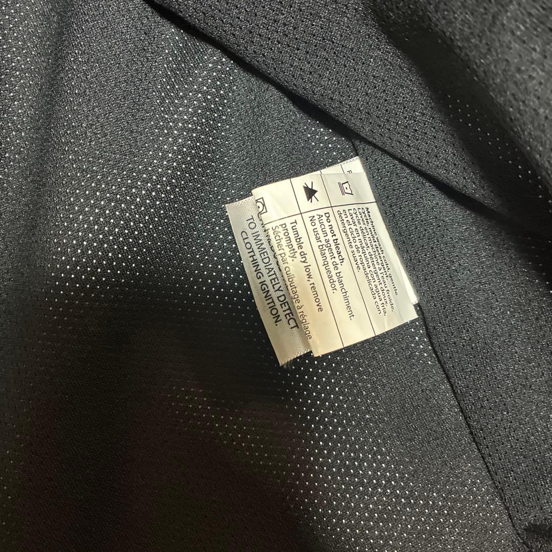 Carhartt STORM DEFENDER マウンテンパーカー ネイビー