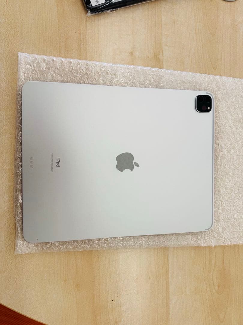 美品】AppleiPadPro (第5世代) 12.9 128GB Wi-Fi