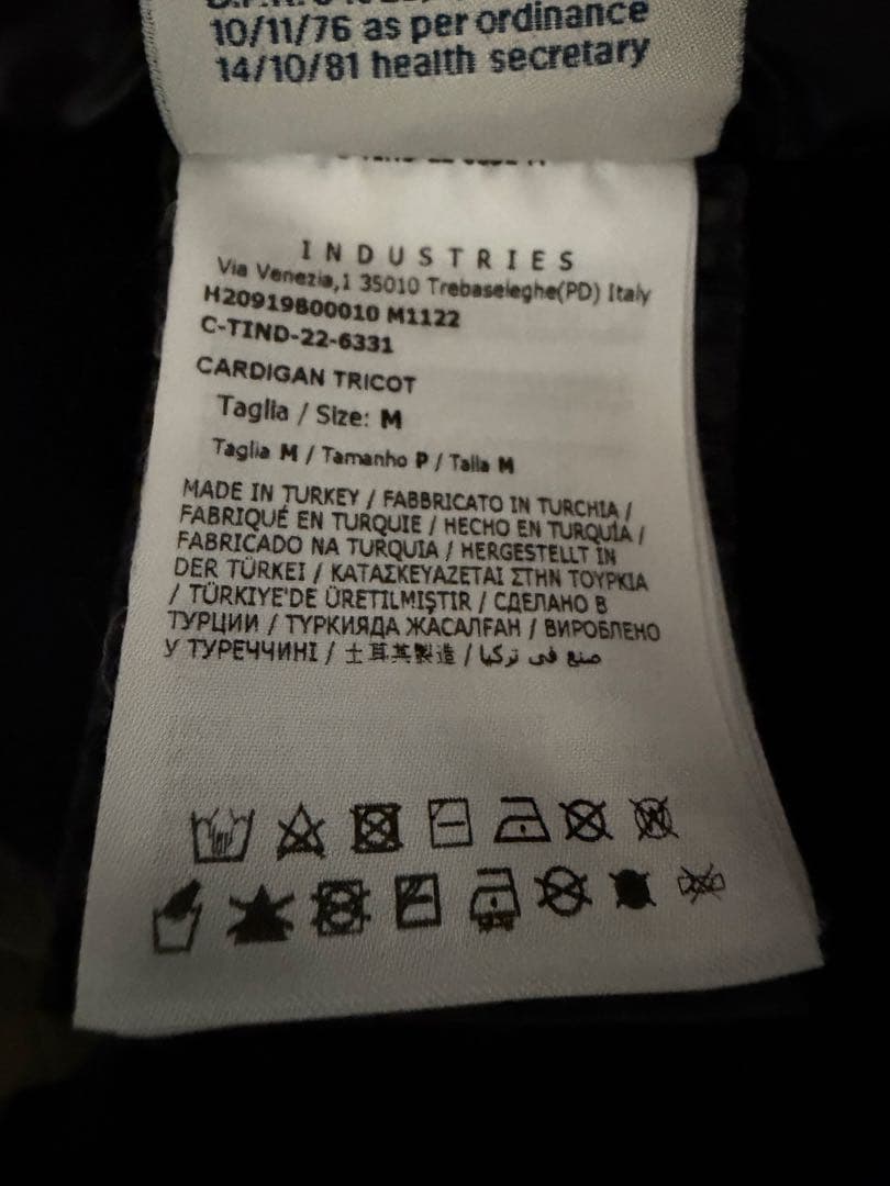 美品　フード付き ブラックジャケット ダウン風　サイズＭ