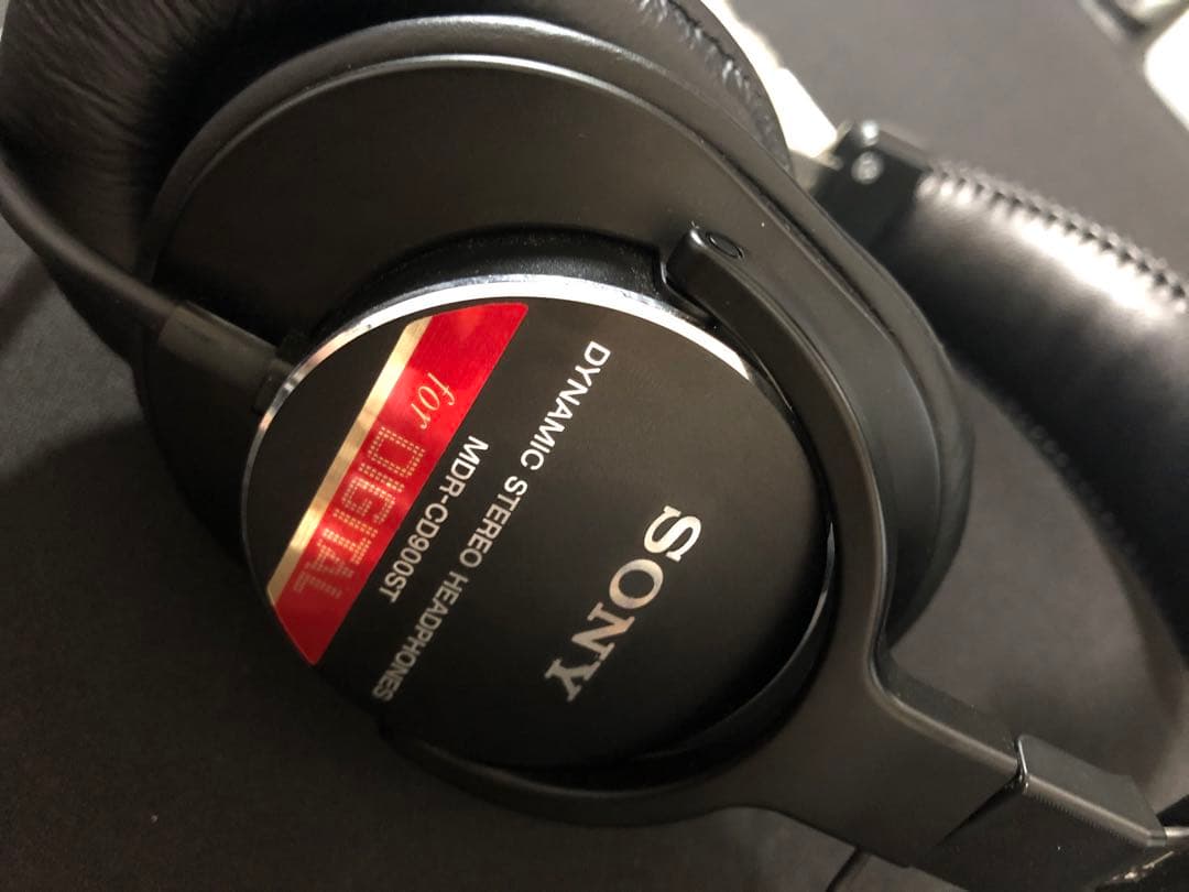 【美品】SONY MDR-CD900ST ダイナミックヘッドフォン モニター