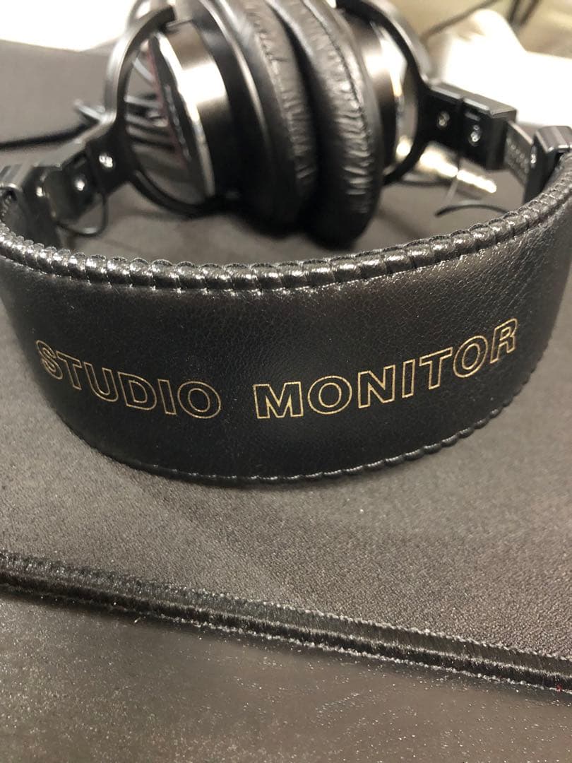 【美品】SONY MDR-CD900ST ダイナミックヘッドフォン モニター