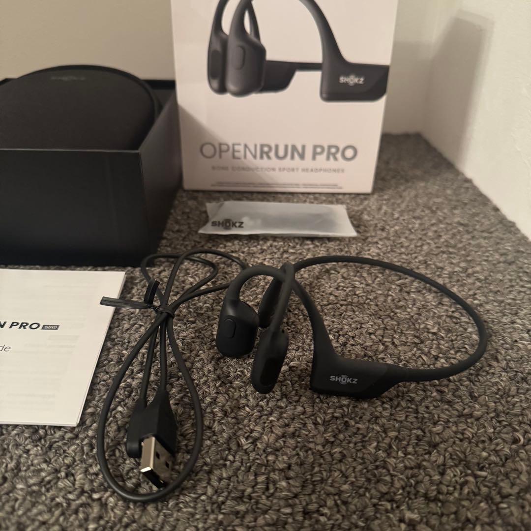 【美品】SHOKZ OPENRUN PRO ブラック S810 骨伝導