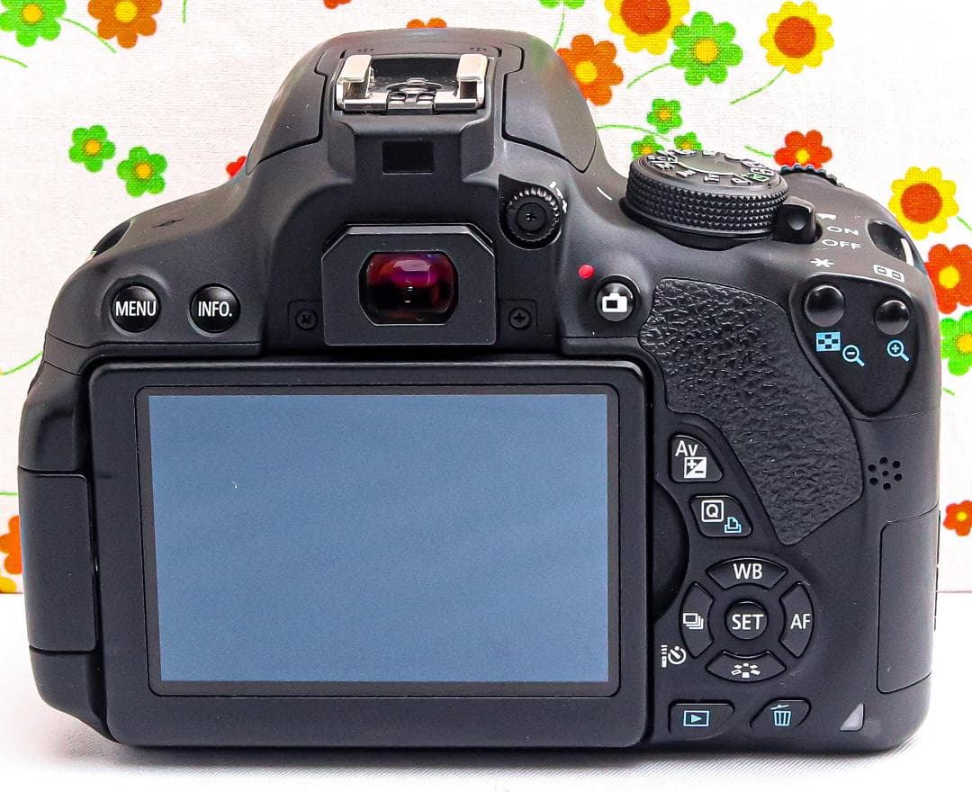 キャノン Canon EOS Kiss X7i☆高性能映像機能！☆スマホに転送☆