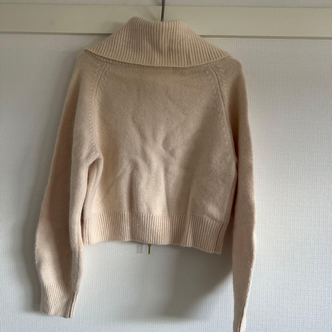 【限定値下げ】ハーリップトゥ　ベージュ ニットカーディガン ジッパー付き