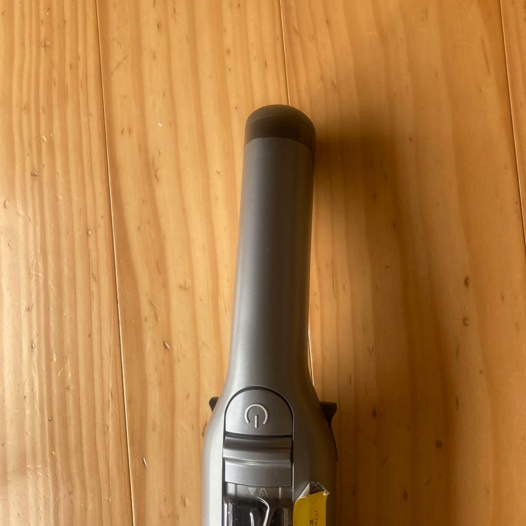 Shark スティッククリーナー本体 充電器・アタッチメント付き【値下げ】