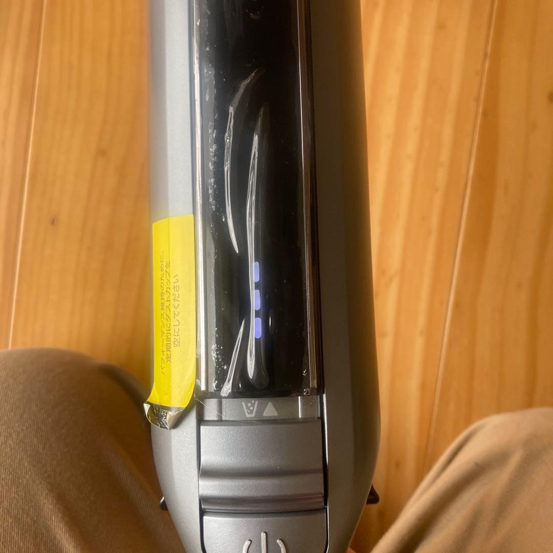 Shark スティッククリーナー本体 充電器・アタッチメント付き【値下げ】