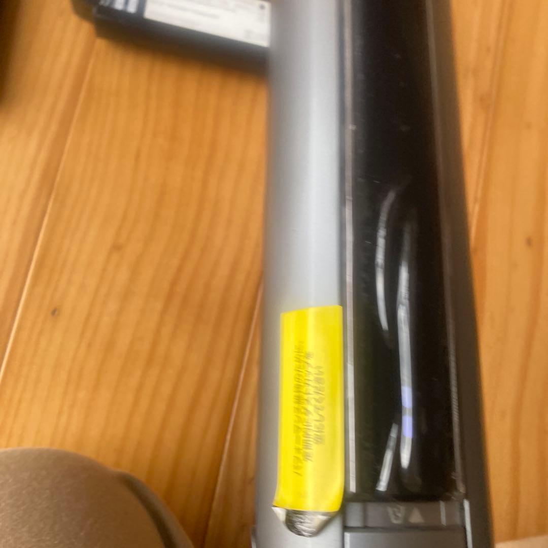 Shark スティッククリーナー本体 充電器・アタッチメント付き【値下げ】