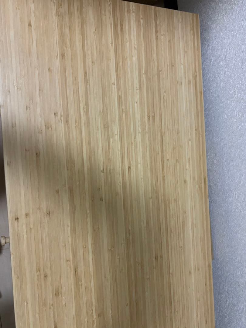 LILLÅSEN リルオーセン　IKEA デスク　机