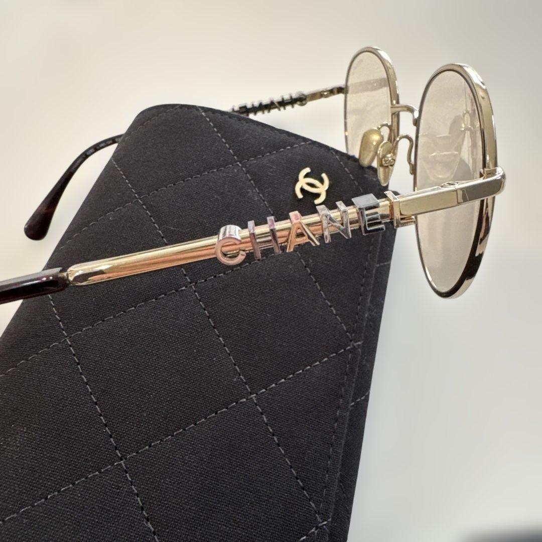 美品CHANEL ゴールドラウンドサングラス　シャネル