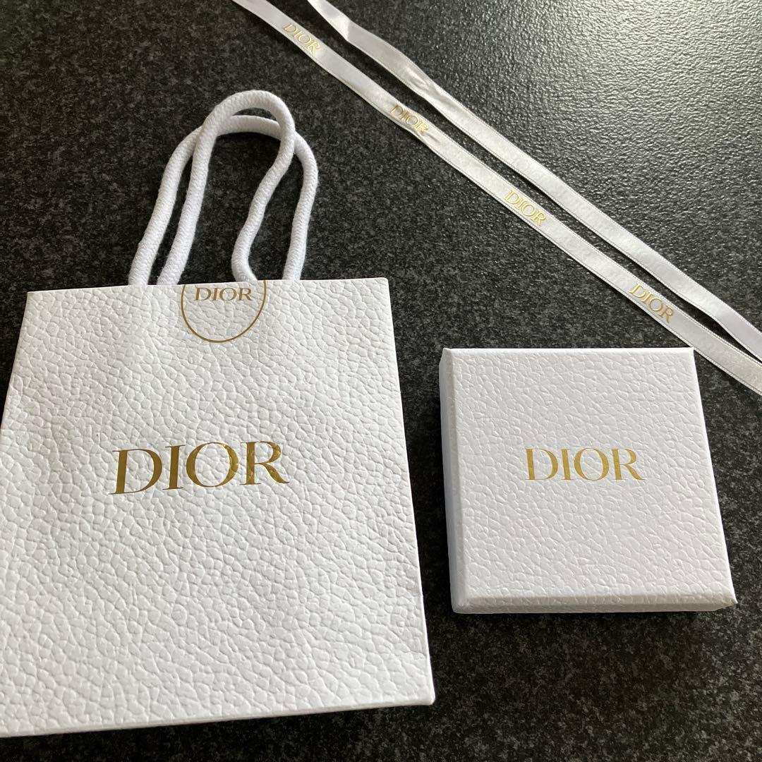 DIOR ピアス　片耳　ゴールド