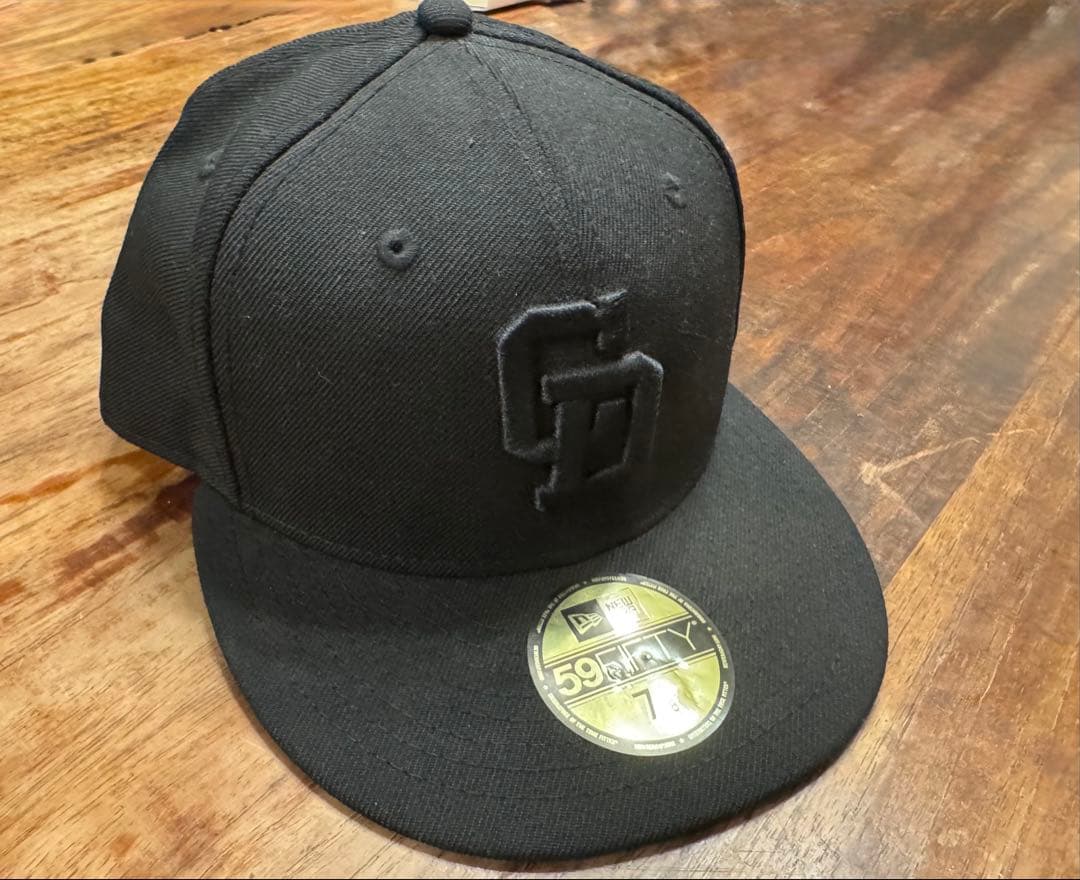 値下げ　中日ドラゴンズ　New Era 59FIFTY ブラック キャップ