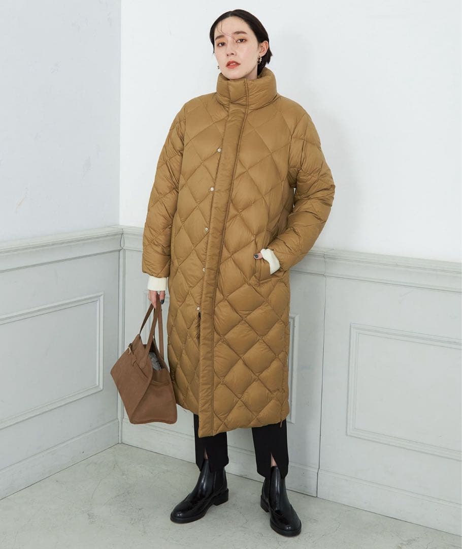 【WEB限定】【TAION/ノーリーズ】別注ダイヤキルトロングダウン　キャメル