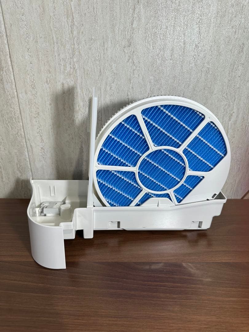 美品　2023年製 SHARP 加湿空気清浄機　KC-50TH7-W ホワイト